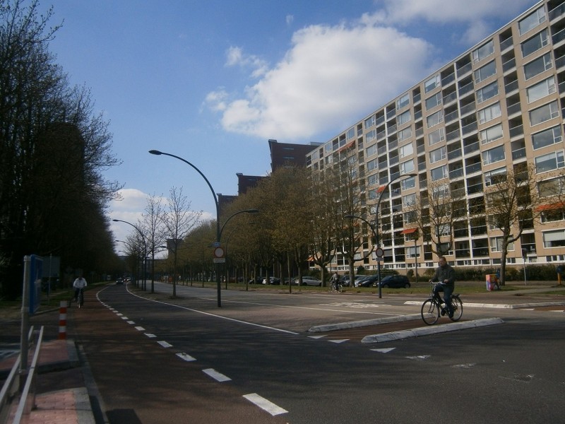 Boulevard 1945 4-4-2017.JPG