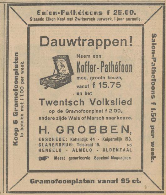 Kottendijk 44 H. Grobben Dauwtrappen met koffer-pathefoon advertentie Tubantia 3-5-1930.jpg