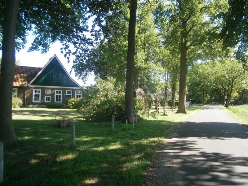 Helmerstraat boerderij bij Wissinks Möl.JPG