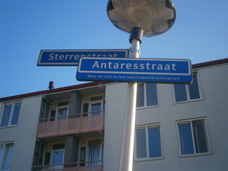 Antaresstraat straatnaambord.JPG