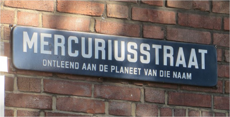 Mercuriusstraat (straatnaambord).JPG