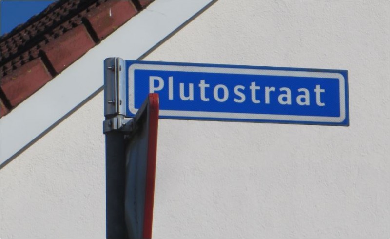 Plutostraat (straatnaambord).JPG