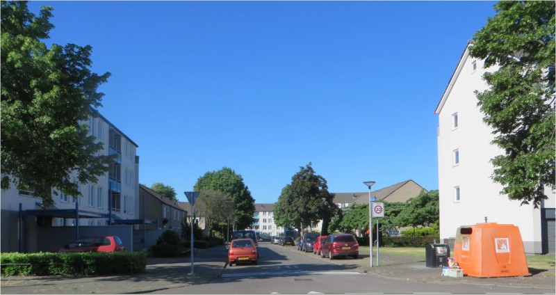Saturnusstraat vanaf de Jupiterstraat.JPG