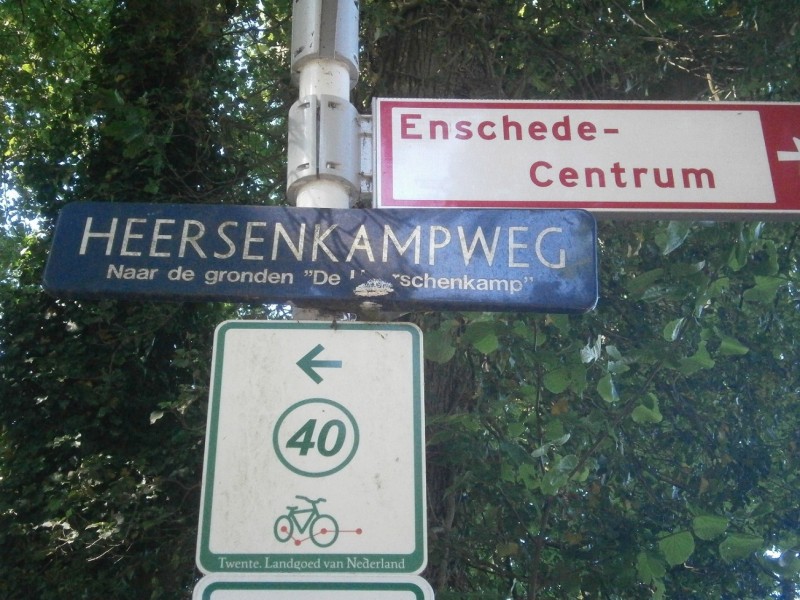Heersenkampweg straatnaambord.JPG