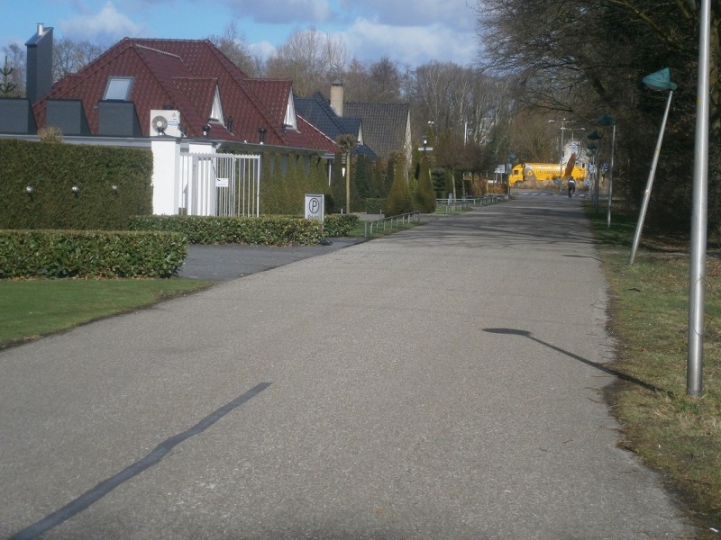 Helmerzijdeweg richting Haaksbergerstraat.JPG