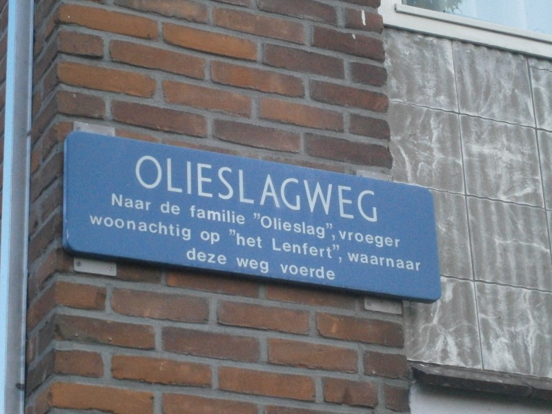 Olieslagweg straatnaambord.JPG