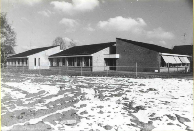 Wooldrikshoekweg Nr. 77, nieuwe basisschool 1986.jpg