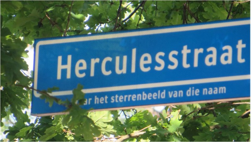 Herculesstraat (straatnaambord).JPG