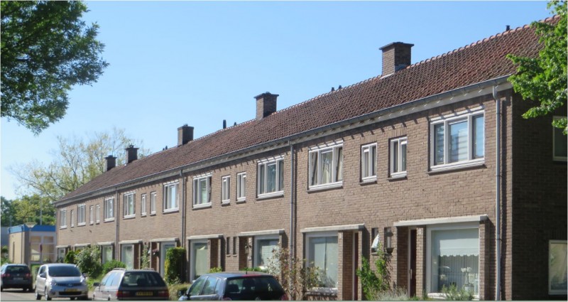 Schietbaanweg vanaf kruising Uranusstraat en Maanstraat.JPG
