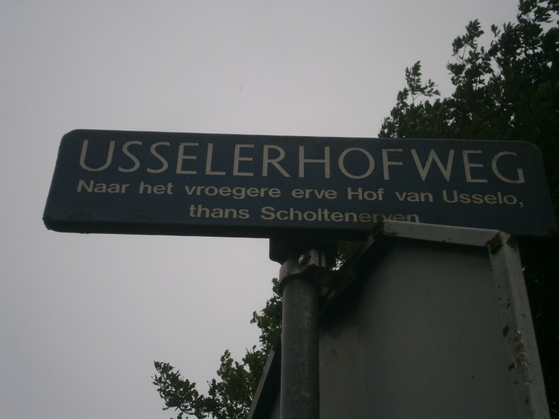 Usselerhofweg straatnaambord.JPG