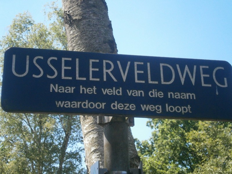 Usselerveldweg straatnaambord.JPG