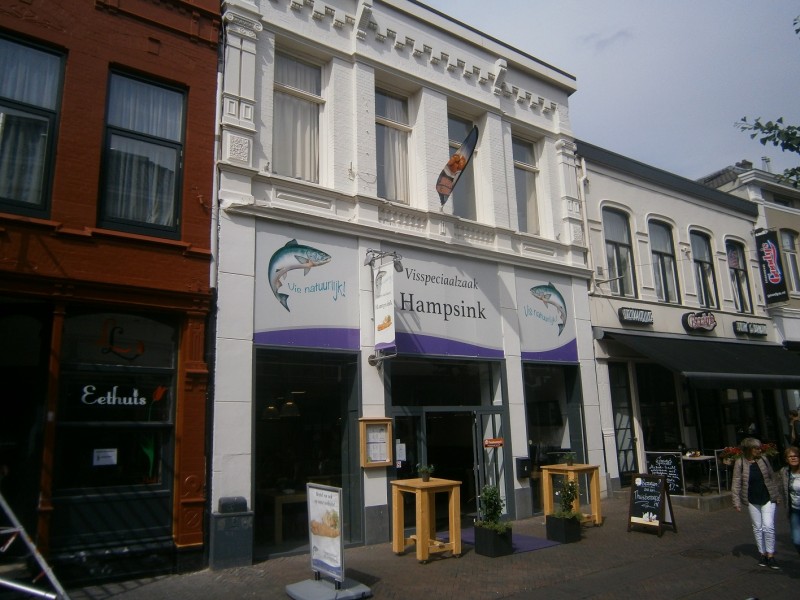 Marktstraat visspeciaalzaak Hampsink (2).JPG