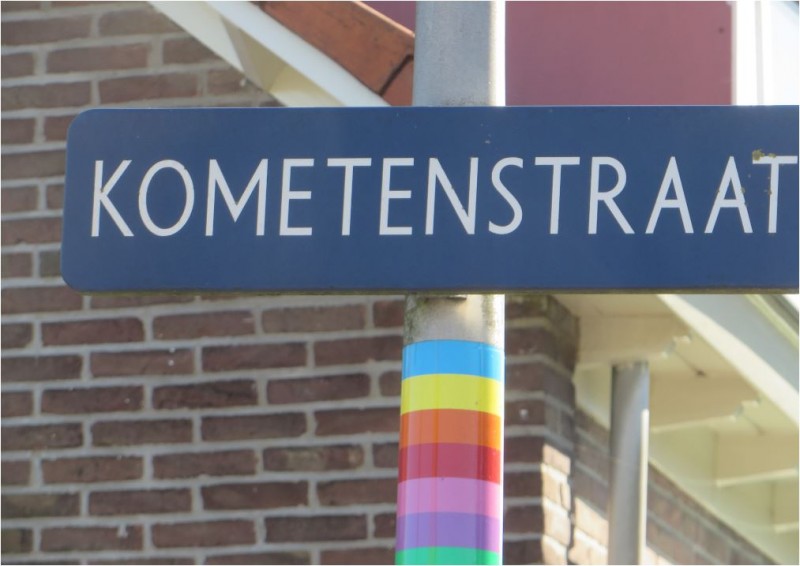 Kometenstraat (straatnaambord).JPG
