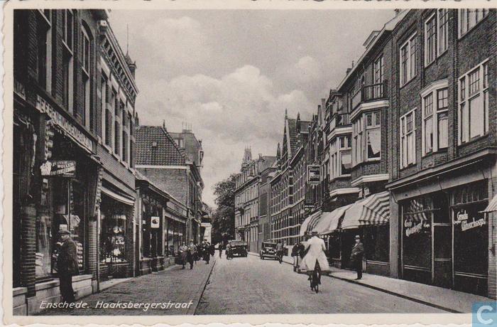 Haaksbergerstraat rechts postkantoor.jpg