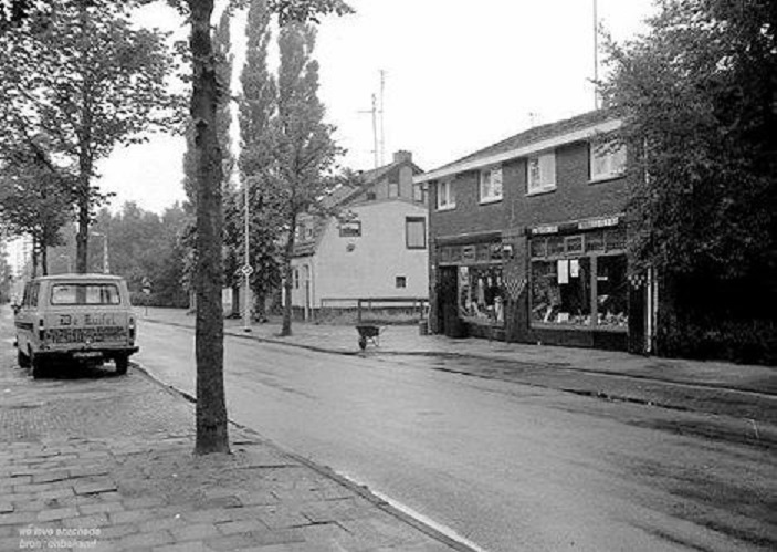 Kerkstraat winkel Gosselt Glanerbrug.jpg