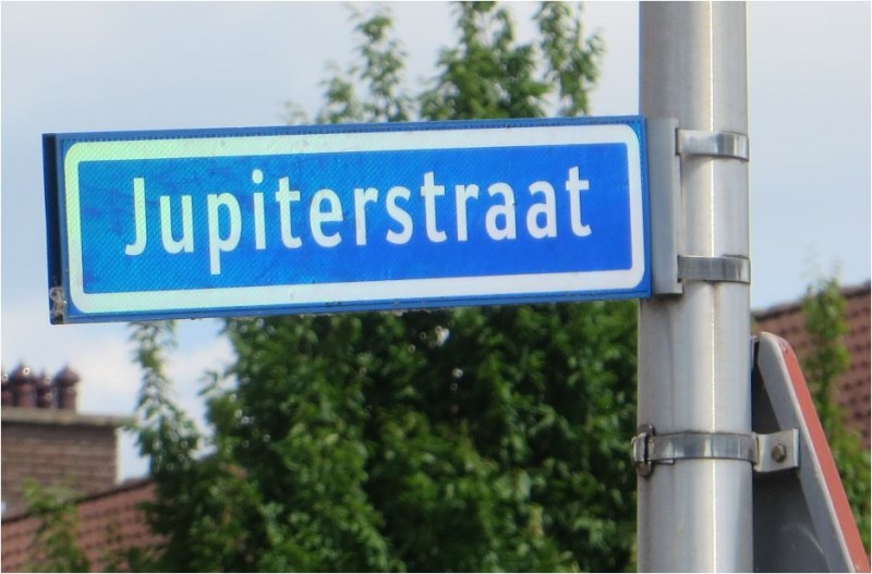 Jupiterstraat (straatnaambord).JPG