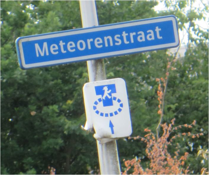 Meteorenstraat (straatnaambord).JPG