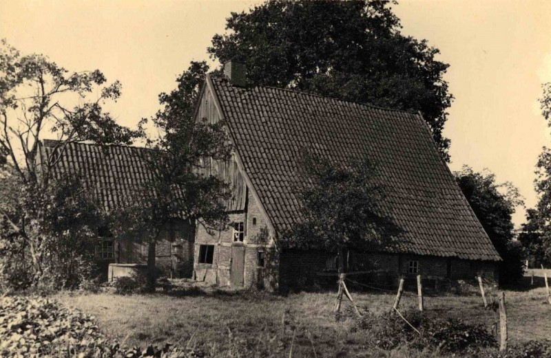 Minkmaatstraat 1946 Zicht op erve Koorts Kotten, uit vermoedelijk de 1e helft 19e eeuw.jpg