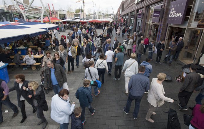 Bezoek aan Enschedese binnenstad groeit bovengemiddeld.jpg