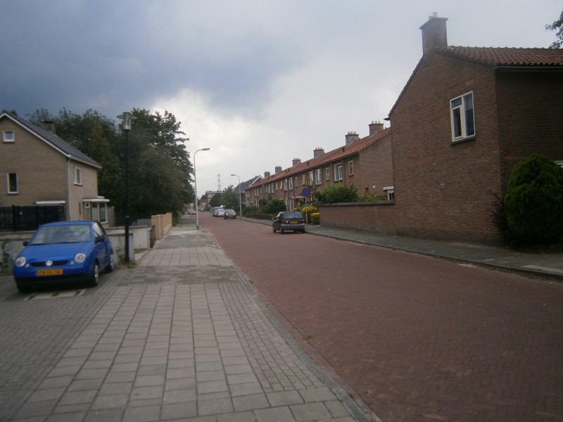 Carel Fabritiusstraat vanaf Zweringweg 3-8-2015.JPG
