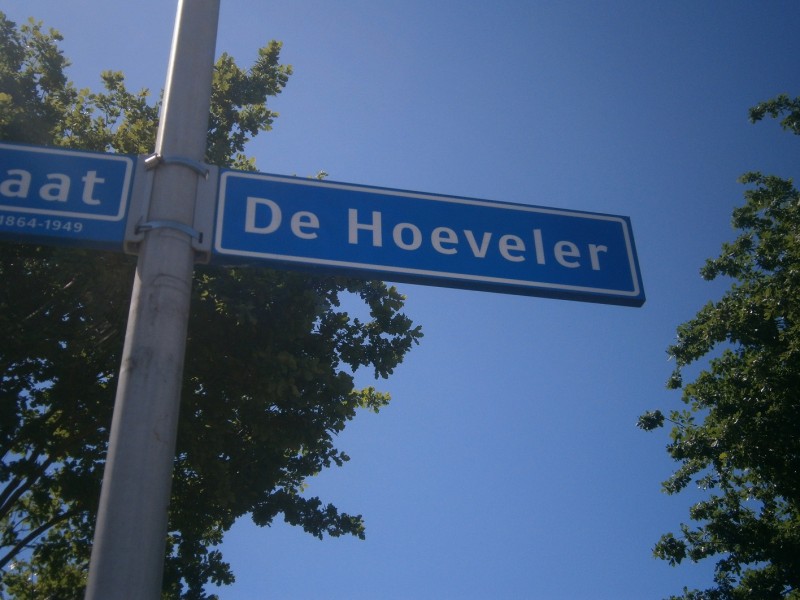 De Hoeveler straatnaambord.JPG