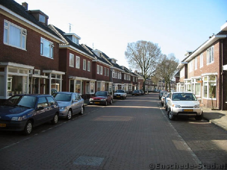 Van Riebeekstraat Hogeland.jpg