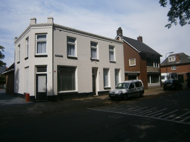 Oosterstraat hoek Rozenstraat.JPG
