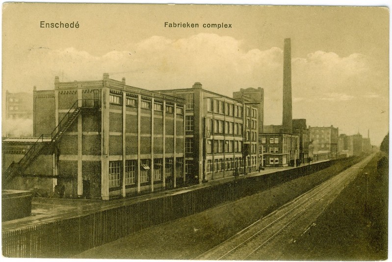 Parallelweg Van Heek en Co Fabriekn Complex 17-11-1926.jpg