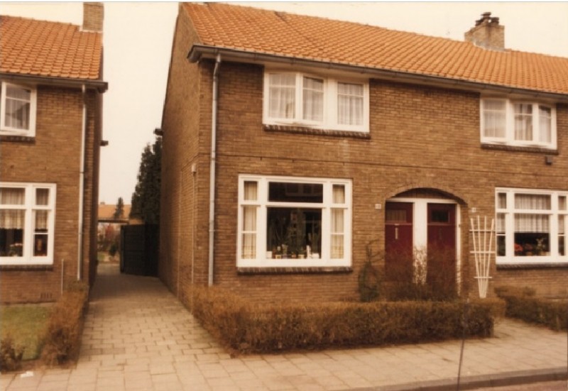 Ploegstraat 18 1977.jpg