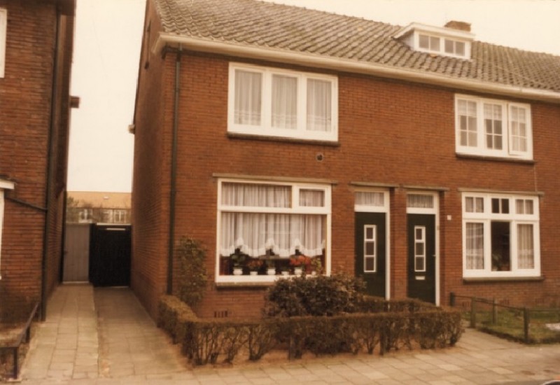 Ploegstraat 5 1977.jpg