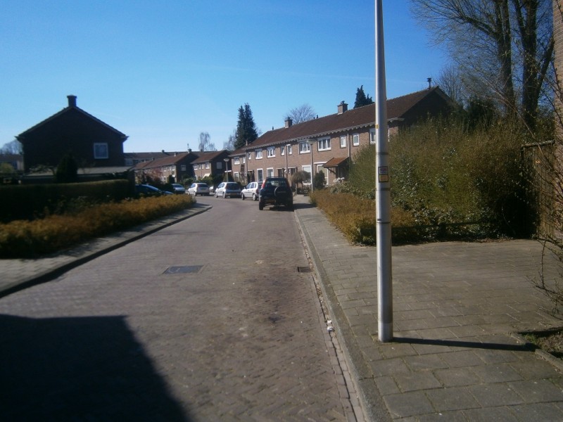 Remorsstraat vanaf Wicher Nijkampstraat.JPG