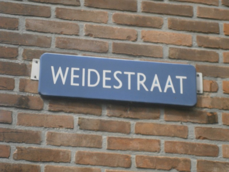 Weidestraat straatnaambord.JPG