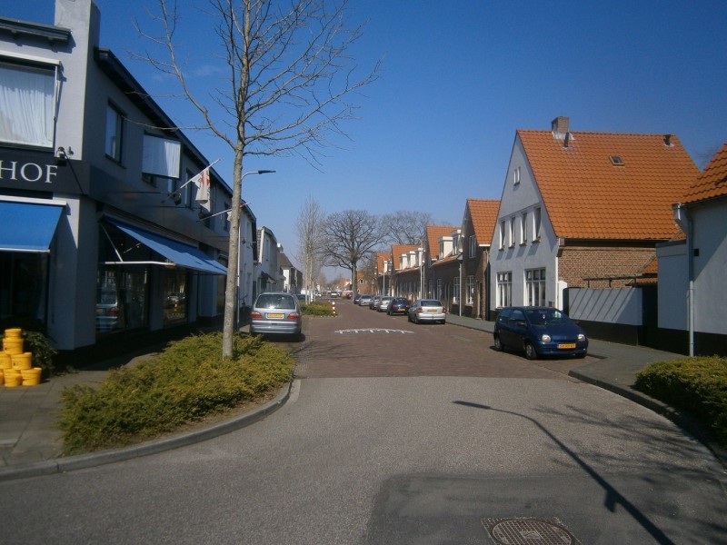 Dennenweg vanaf B.W. ter Kuilestraat.JPG