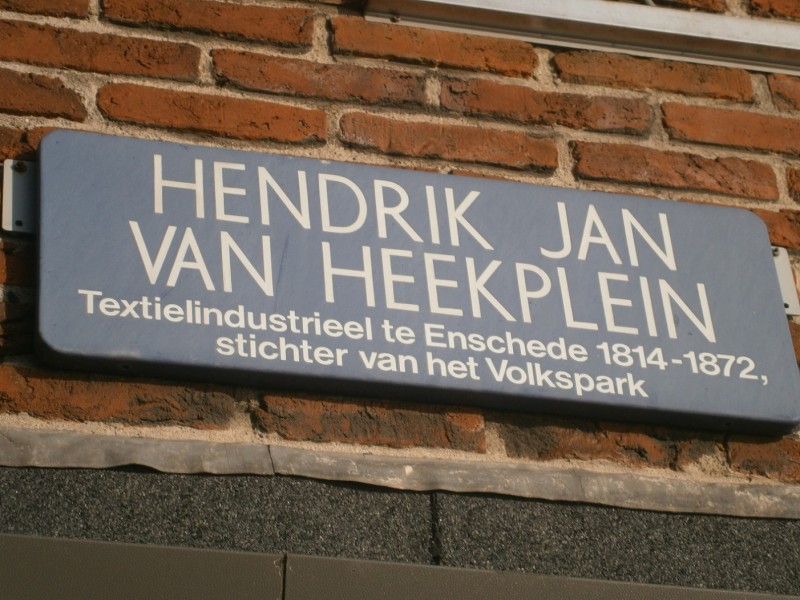 Hendrik Jan van Heekplein straatnaambord (2).JPG