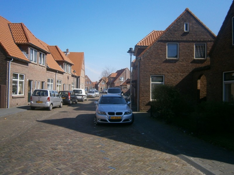 Weverstraat vanaf Spinnerstraat.JPG