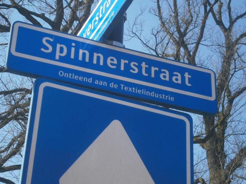 Spinnerstraat straatnaambord.JPG
