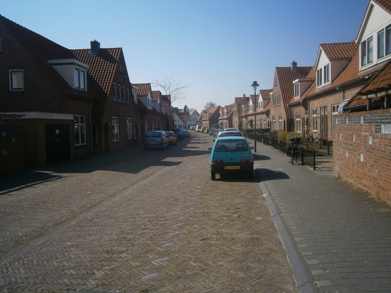 Pathmosstraat vanaf Pathmosplein.JPG