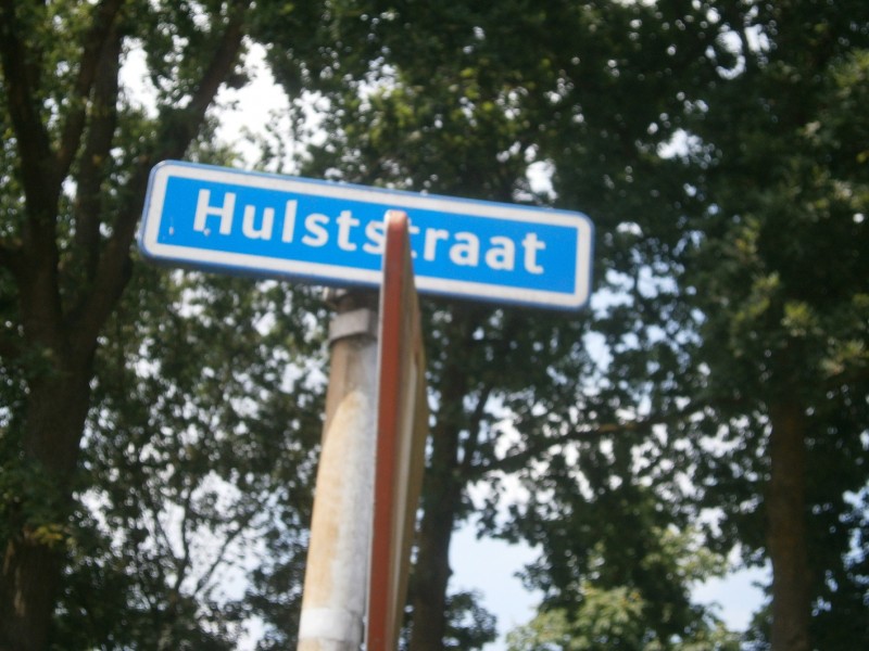 Hulststraat straatnaambord.JPG
