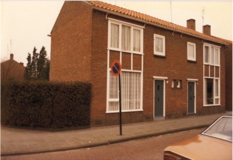 Zuiderstraat 1977 vroeger Pathmosweg en nog vroeger Kampweg.jpg