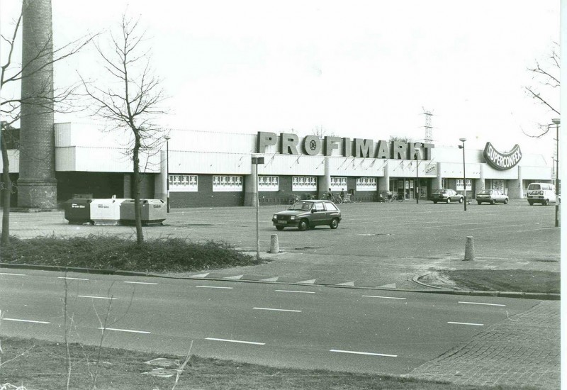 Wethouder Beversstraat Supermarkt de Profimarkt.jpg