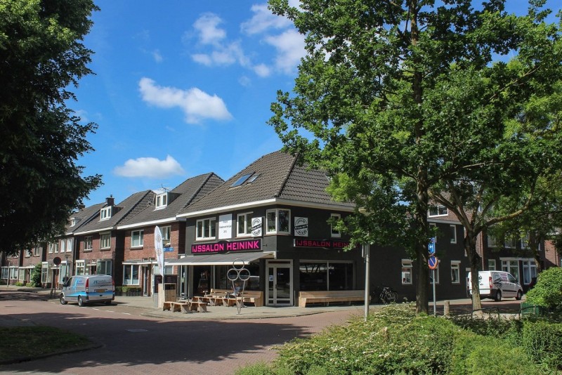 Wethouder Elhorststraat 2 IJssalon Heinink.jpg