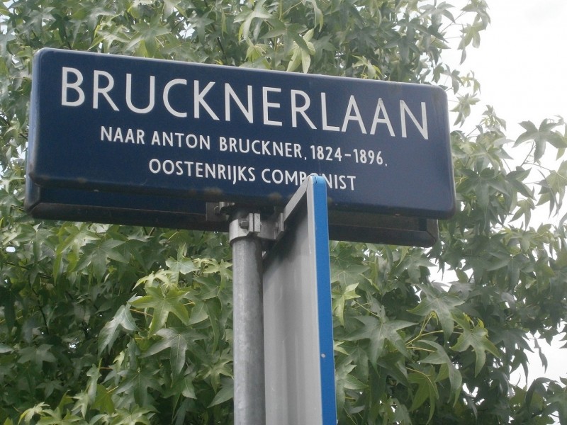 Brucknerlaan straatnaambord.JPG