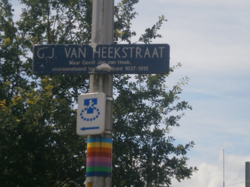 G.J. van Heekstraat straatnaambord.JPG