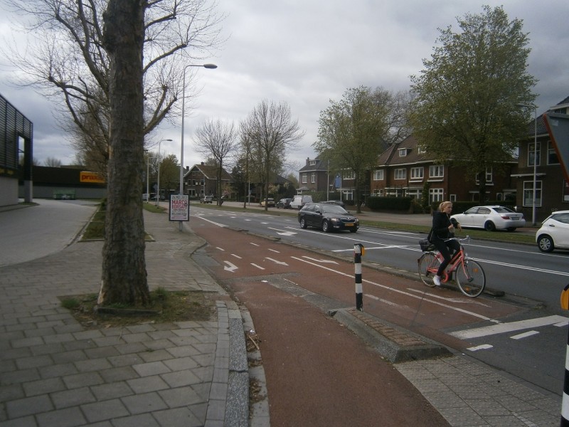 Tubantiasingel vanaf Hengelosestraat.JPG