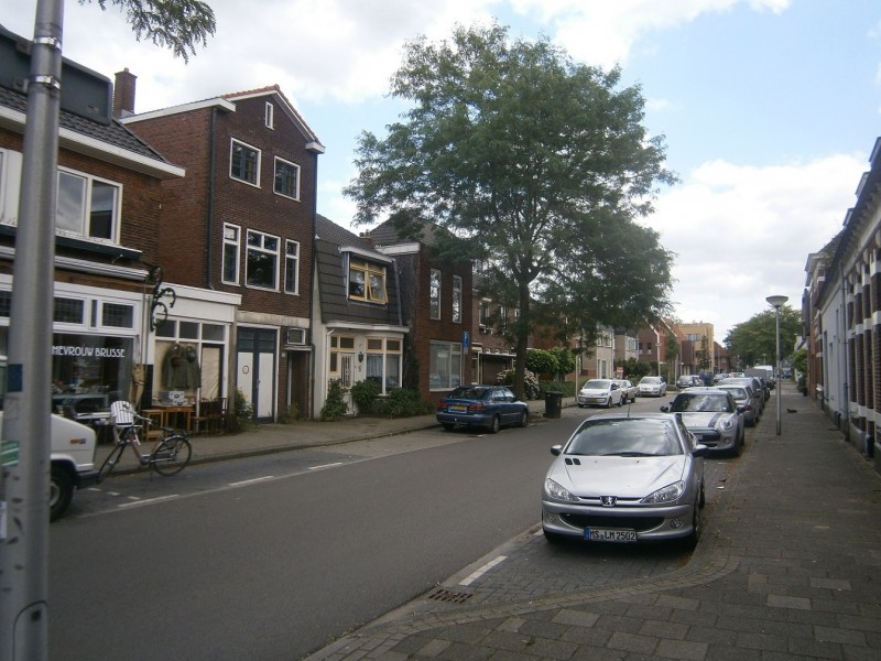 Kottendijk vanaf Walhofstraat.JPG
