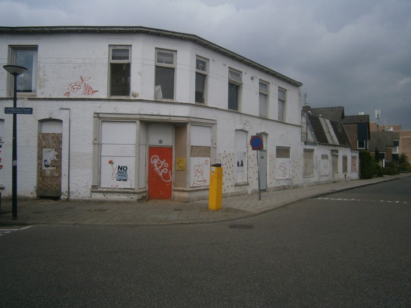 Tweede Bothofdwarsstraat vanaf Lipperkerkstraat.JPG