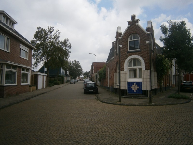 Esstraat hoek Gronausevoetpad.JPG