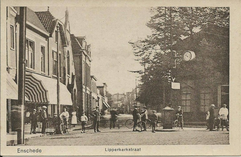 Lipperkerkstraat hoek Gronausestraat.jpg