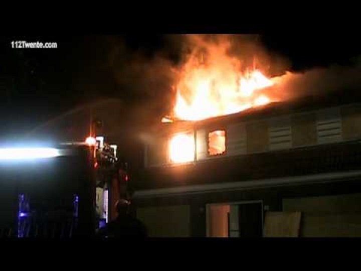 Amperestraat Brand Velve sloopwoningen.jpg