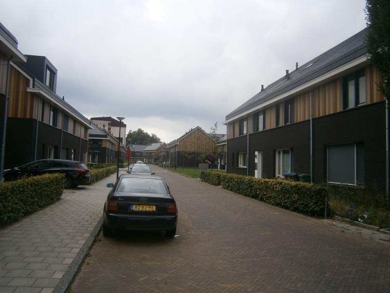 Wattstraat richting Velveweg.JPG
